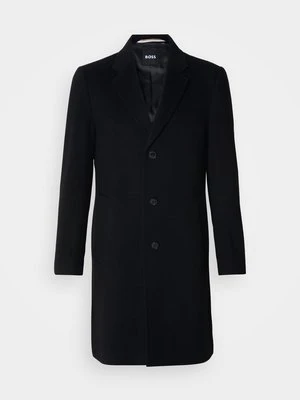 Klasyczny płaszcz Boss