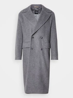 Klasyczny płaszcz Boss