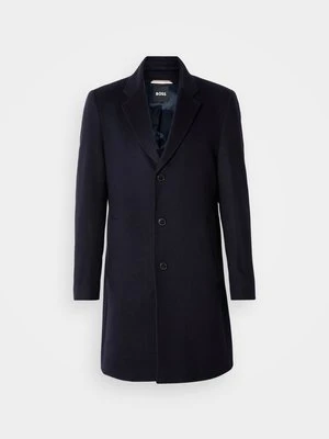 Klasyczny płaszcz Boss