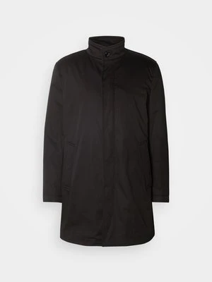 Klasyczny płaszcz Boss