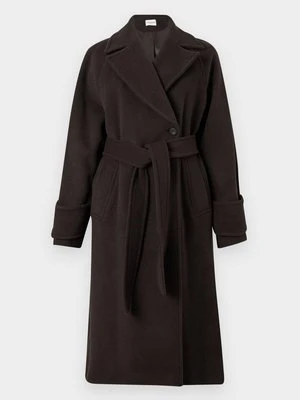 Klasyczny płaszcz CLAUDIE PIERLOT