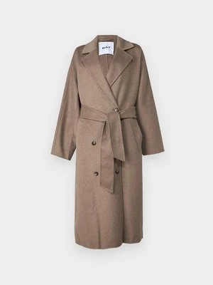 Klasyczny płaszcz DAY Birger et Mikkelsen