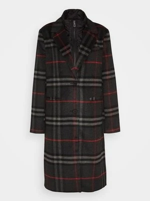 Klasyczny płaszcz Desigual