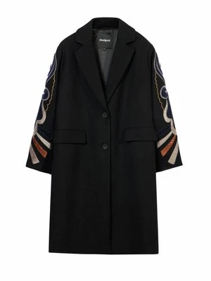 Klasyczny płaszcz Desigual