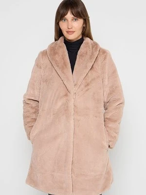 Klasyczny płaszcz dreimaster