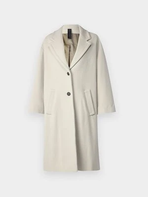 Klasyczny płaszcz drykorn