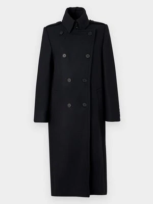 Klasyczny płaszcz drykorn