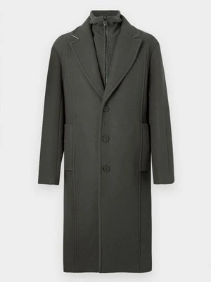 Klasyczny płaszcz Emporio Armani