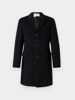 Klasyczny płaszcz Filippa K