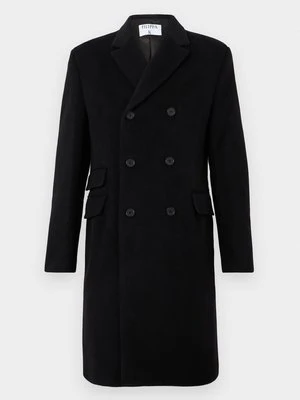 Klasyczny płaszcz Filippa K