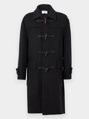 Klasyczny płaszcz Filippa K