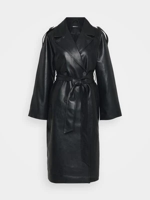 Klasyczny płaszcz Gina Tricot Petite