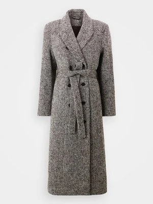 Klasyczny płaszcz Holzweiler
