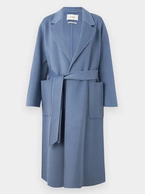 Klasyczny płaszcz IVY OAK