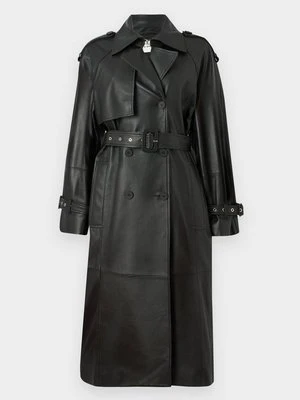 Klasyczny płaszcz IVY OAK