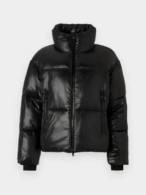 Klasyczny płaszcz Joop!