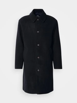 Klasyczny płaszcz Mads Nørgaard