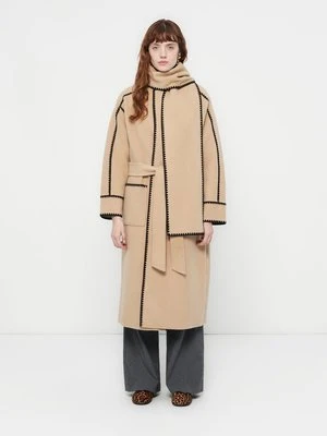 Klasyczny płaszcz Maje