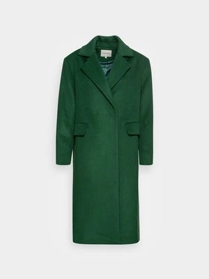 Klasyczny płaszcz Malina