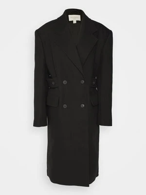 Klasyczny płaszcz Materiel