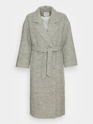 Klasyczny płaszcz Object Petite