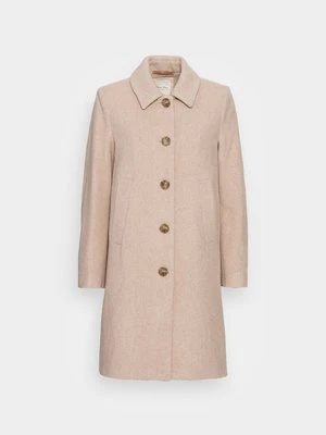 Klasyczny płaszcz Part Two