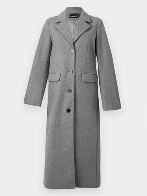 Klasyczny płaszcz Pieces