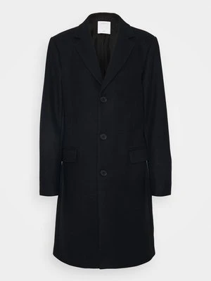 Klasyczny płaszcz sandro