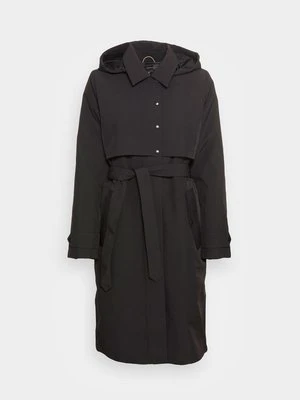 Klasyczny płaszcz Selected Femme