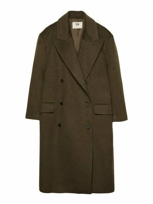 Klasyczny płaszcz Stradivarius