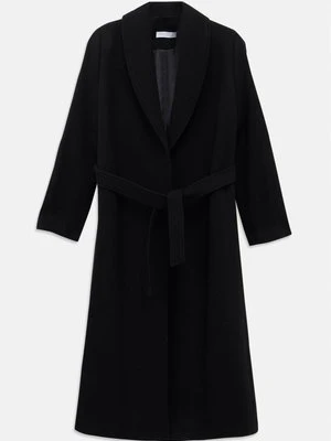 Klasyczny płaszcz STUDIO ID