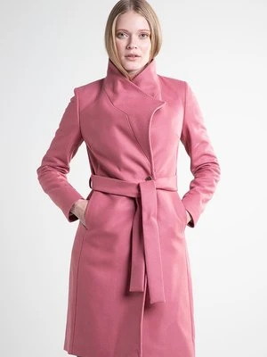 Klasyczny płaszcz Ted Baker różowy