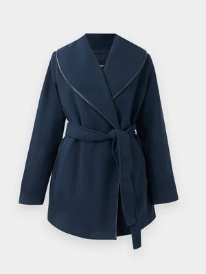 Klasyczny płaszcz Vero Moda