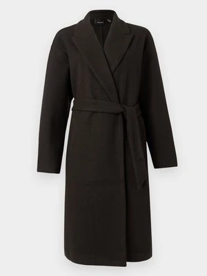 Klasyczny płaszcz Vero Moda