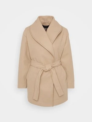 Klasyczny płaszcz Vero Moda Petite