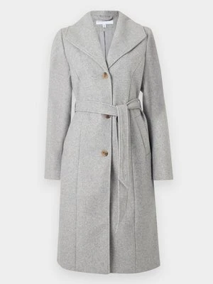 Klasyczny płaszcz Vila