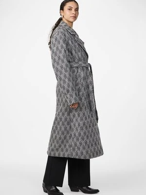 Klasyczny płaszcz YAS