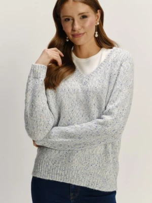 Klasyczny sweter z dekoltem v baby blue Greenpoint