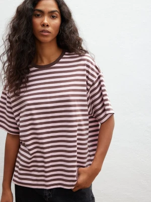 Zdjęcie produktu Klasyczny Tshirt w paski RÓŻOWO BRĄZOWE - DUAL-S/M Marsala