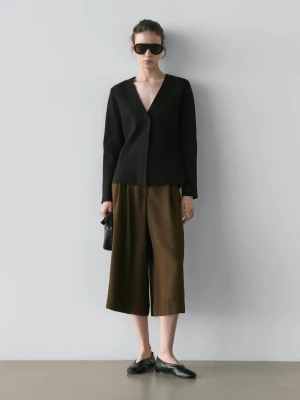 Knitted Blazer With V-Neck And Zip Detail - Czarny - - Massimo Dutti - Kobieta