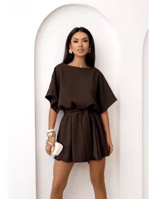 Kobieca sukienka mini oversize SIMONE - czekoladowa  magmac 