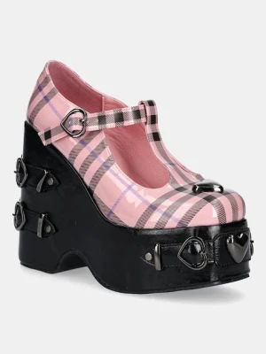 Koi Footwear czółenka Sweet Apathy Plaid Wedge Mary Janes kolor różowy na platformie Sweet Apathy