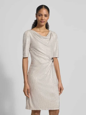 Koktajlowa sukienka do kolan z dekoltem typu wodospad Vera Mont