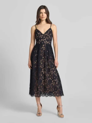 Koktajlowa sukienka do kolan z koronką i cienkimi ramiączkami Jake*s Cocktail