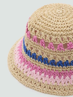 Kolorowy kapelusz bucket z rafii piaskowy - Dzieci -  lata - MANGO KIDS