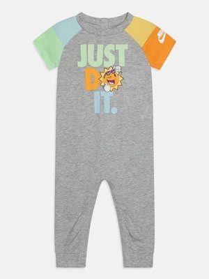 Kombinezon Nike Sportswear