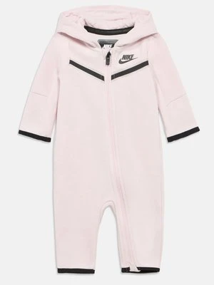 Kombinezon Nike Sportswear