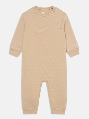 Kombinezon Nike Sportswear