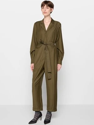 Kombinezon & Other Stories