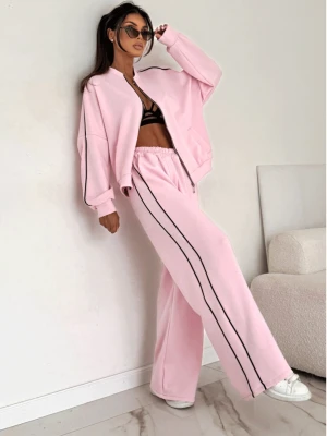 Komplet dresowy z szerokimi spodniami KILEY - pudrowy róż  magmac 